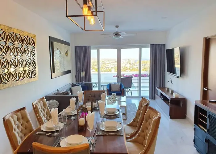 Beautiful Ocean View Condo, 3br 3.5 Bt Apartment Cabo San Lucas